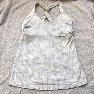 Patagonia Fitness Top in Grey Print - Small